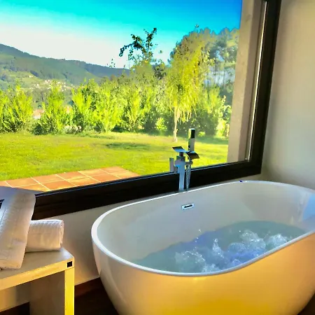 Casa Nueva Vigo-mos Con Chimenea Y Jacuzzi Obsequio Kit Desayuno Y Botella Cava *