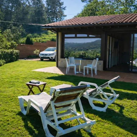 Сasa de vacaciones Casa Nueva De Vigo Rural Con Jacuzzi Y Chimenea Mos