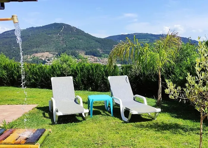 Сasa de vacaciones Casa Nueva De Vigo Rural Con Jacuzzi Y Chimenea Mos