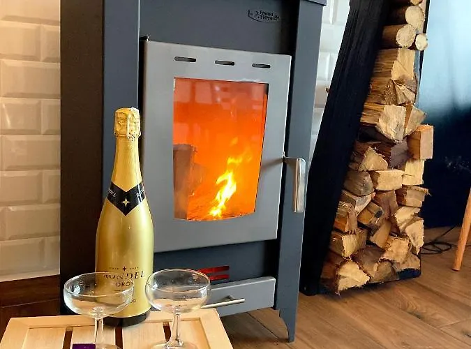 Casa Nueva De Vigo Rural Con Jacuzzi Y Chimenea Mos
